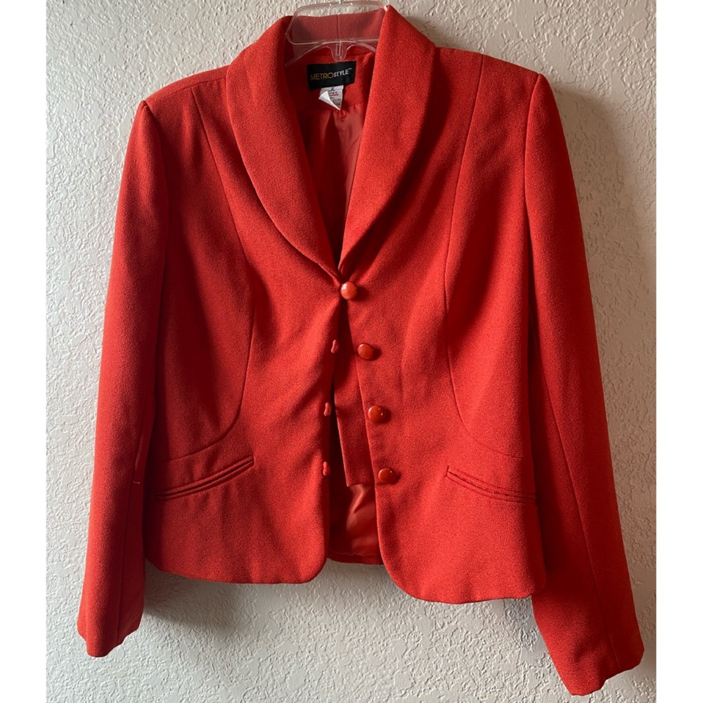 Metro Style Coral Women’s Blazer size 8 loop button polyester stylish elegant